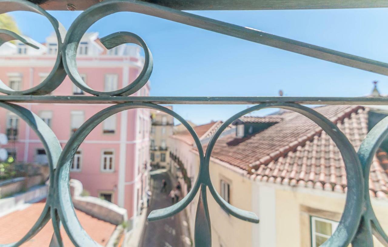'White House' Apartment- Alfama Lisboa Eksteriør billede